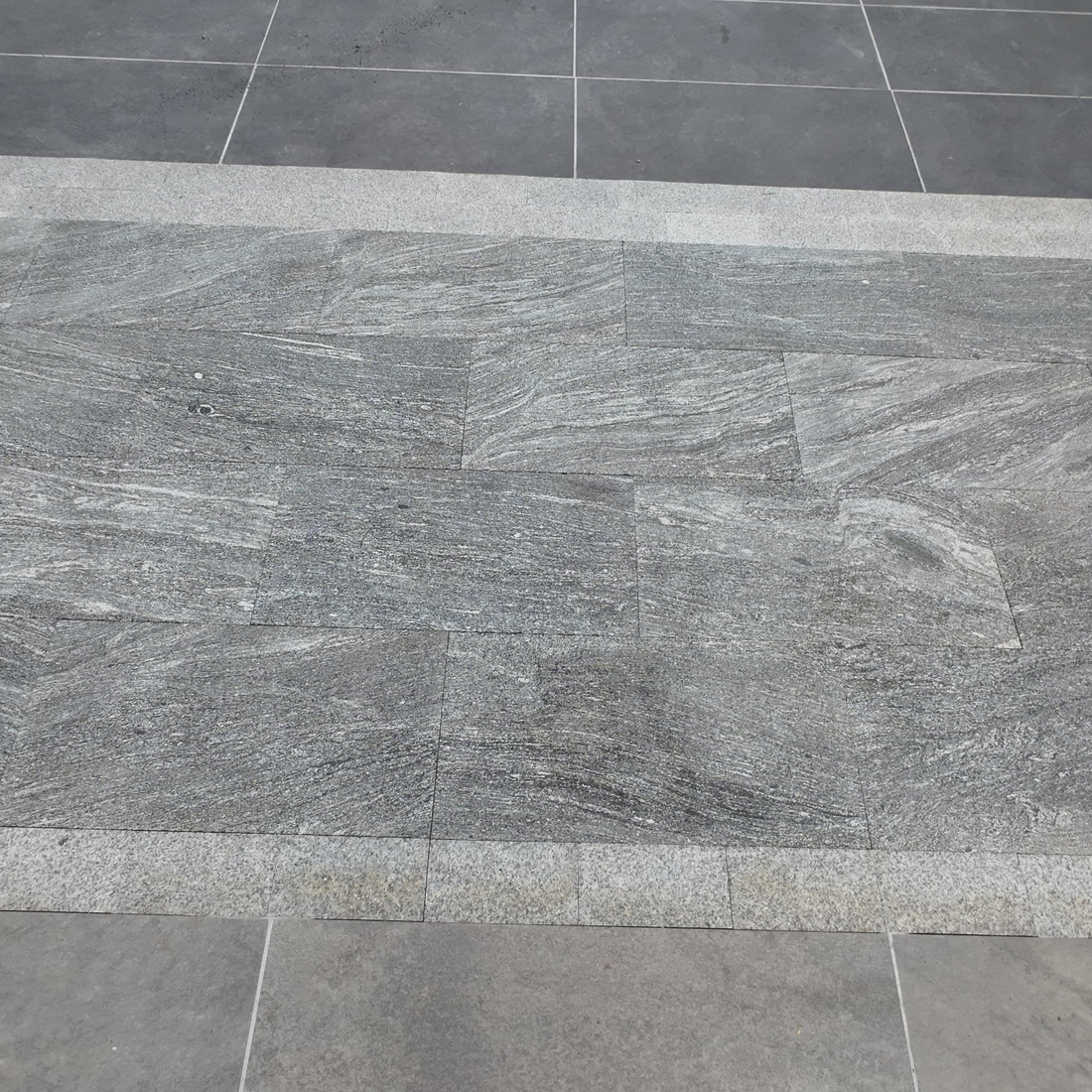  Grey Granite